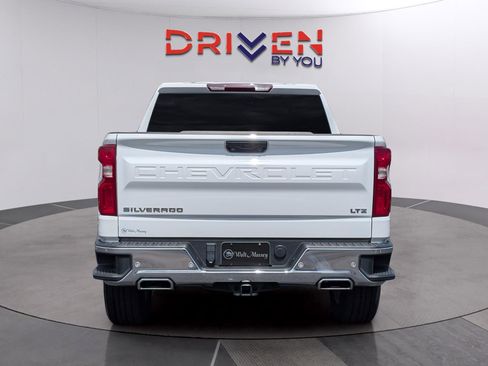 Used 2024 Chevrolet Silverado 1500 LTZ w/ Z71 Off-Road Package image 4