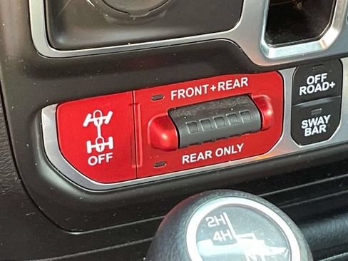 Used 2021 Jeep Wrangler Unlimited Rubicon AWD/4WD image 36