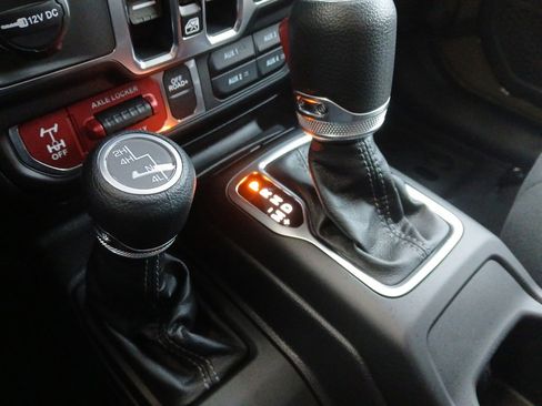 New 2026 Jeep Wrangler Unlimited Sport image 42