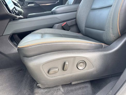 Used 2024 GMC Acadia AT4 w/ Super Cruise Package image 21