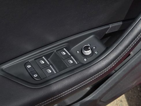 Used 2022 Audi A4 2.0T Premium Plus AWD/4WD image 12