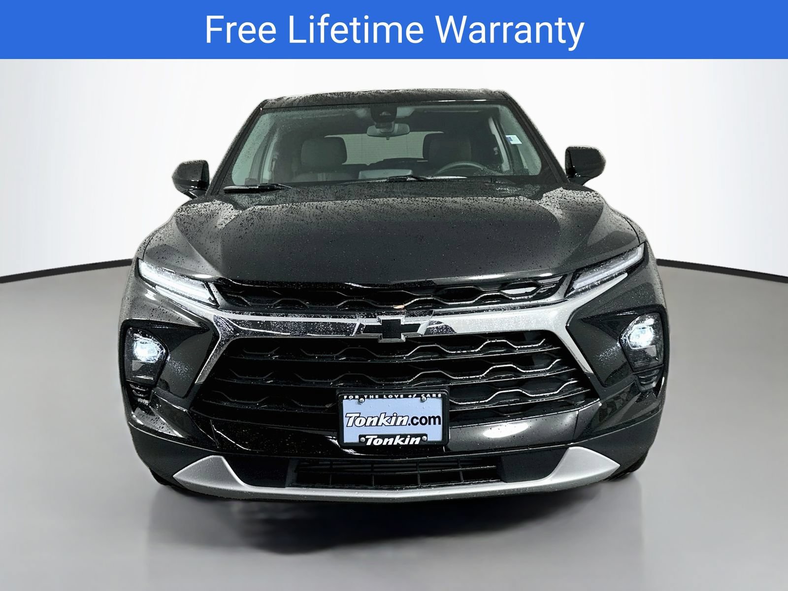 New 2026 Chevrolet Blazer LT w/ LPO, Black Sport Package AWD/4WD image 2
