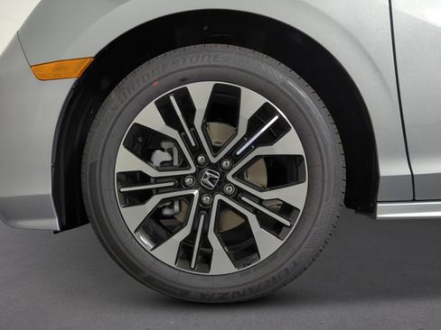 New 2026 Honda Odyssey Elite image 8