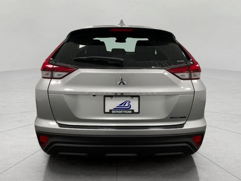 New 2026 Mitsubishi Eclipse Cross LE image 4