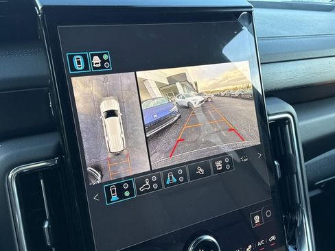 New 2026 GMC Yukon XL Denali image 11