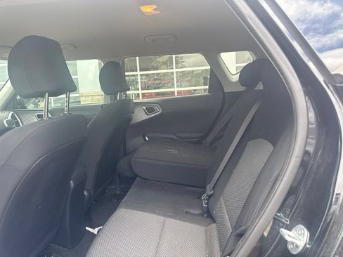 Used 2020 Kia Soul LX FWD image 12