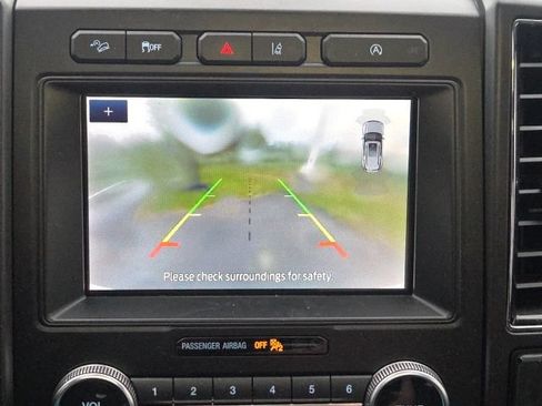 Used 2020 Ford Expedition Limited w/ Equipment Group 301A AWD/4WD image 31