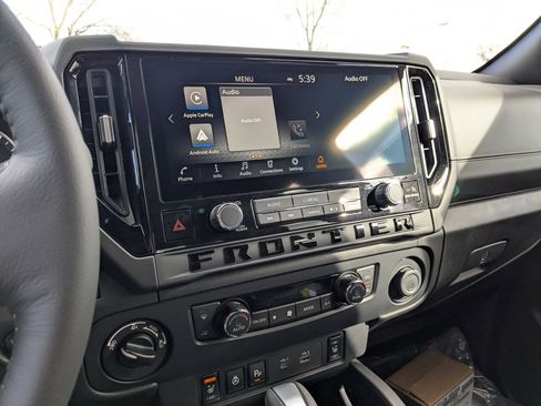 New 2026 Nissan Frontier SV w/ SV Convenience Package image 13