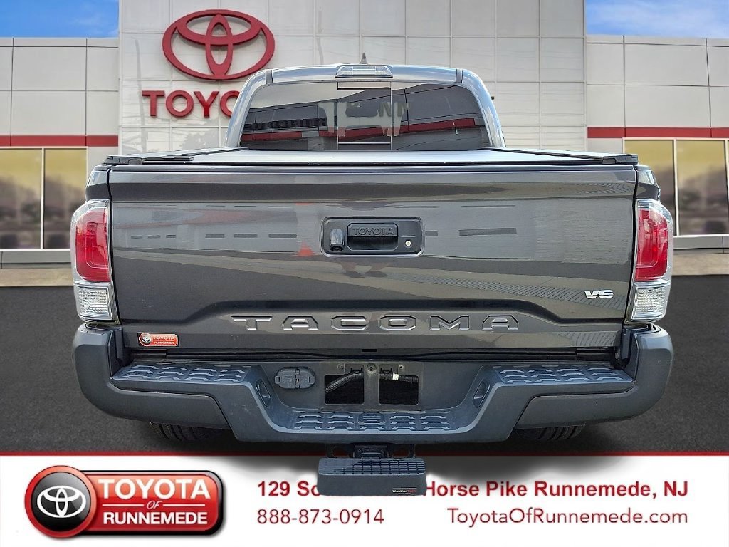 Certified 2020 Toyota Tacoma TRD Sport AWD/4WD image 5