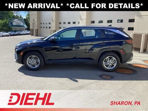 Used 2025 Hyundai Tucson SE FWD image 4