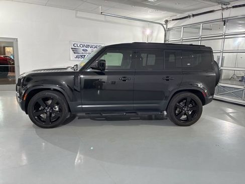 Used 2024 Land Rover Defender 110 S image 6