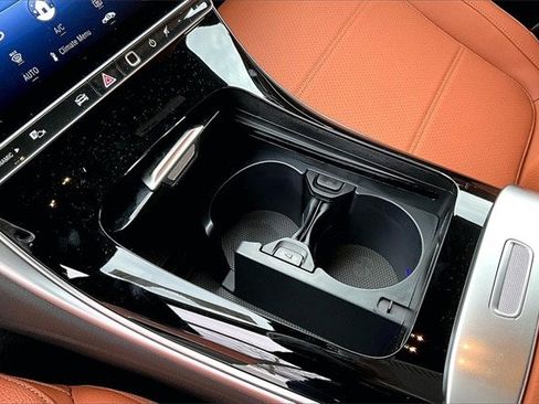 New 2026 Mercedes-Benz C 300 4MATIC Sedan image 10