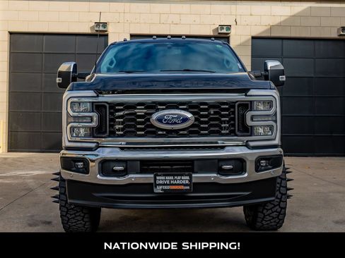 Used 2024 Ford F350 Lariat w/ Lariat Ultimate Package AWD/4WD image 4