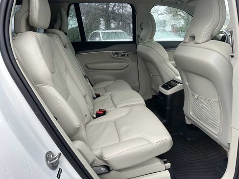 Used 2025 Volvo XC90 T8 Plus w/ Protection Package Premier image 12