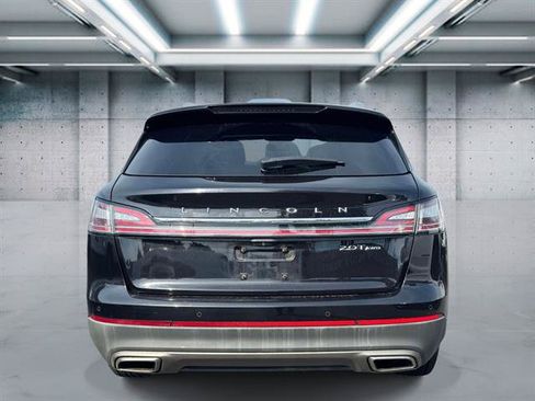 Used 2020 Lincoln Nautilus Reserve AWD/4WD image 5