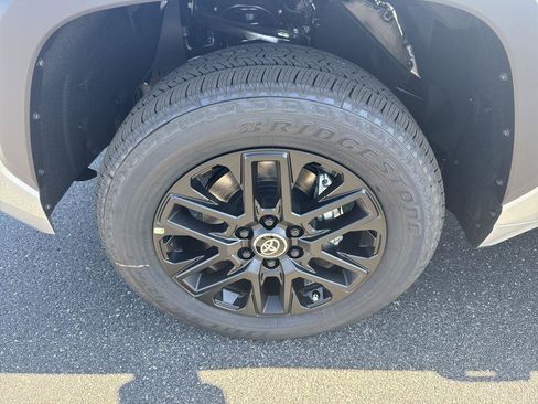 New 2026 Toyota Tundra SR5 image 10