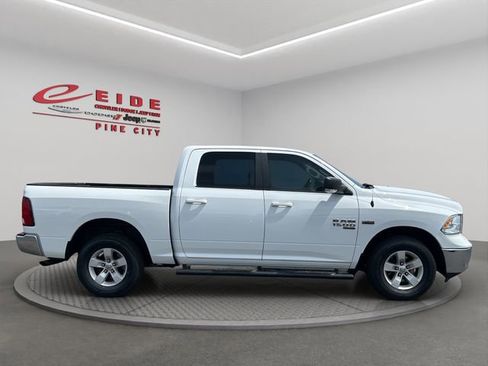 Used 2019 RAM 1500 Classic SLT w/ Luxury Group AWD/4WD image 7
