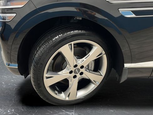 Used 2024 Genesis GV80 2.5T w/ Prestige Package AWD/4WD image 39