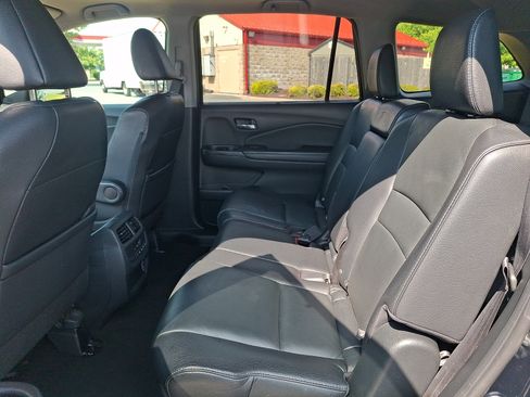 Used 2021 Honda Pilot EX-L image 10
