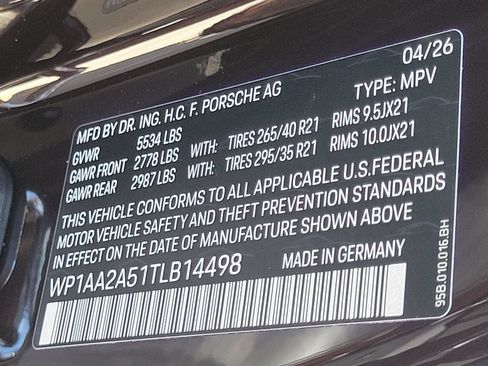 New 2026 Porsche Macan AWD/4WD image 34