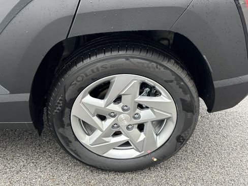 New 2026 Hyundai Kona SE image 9