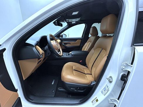 Certified 2025 MAZDA CX-70 3.3 Turbo S w/ Premium Plus AWD/4WD image 10