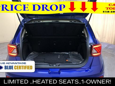 Used 2024 Hyundai Venue Limited FWD image 16