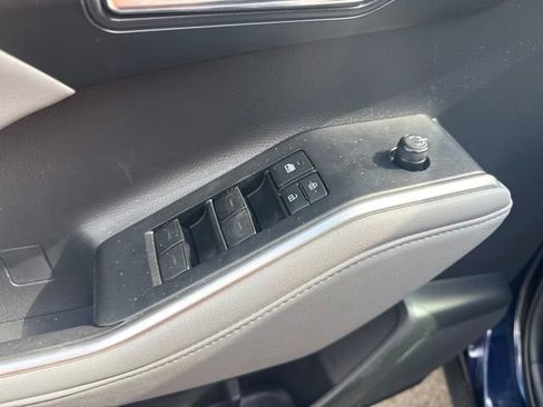 Used 2020 Toyota Highlander XLE w/ Protection Package #3 AWD/4WD image 22