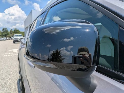 New 2026 Volvo XC40 B5 Plus w/ Climate Package image 12