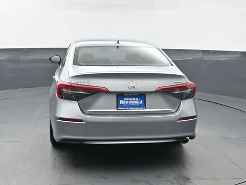 Used 2023 Honda Civic Sport image 5