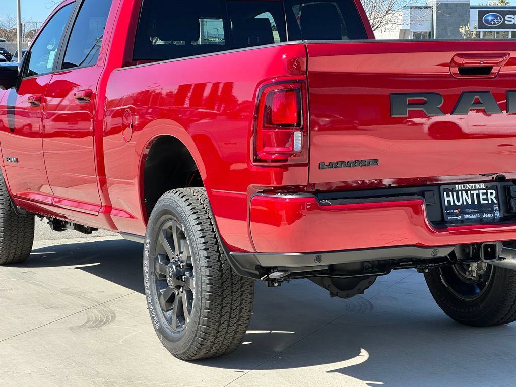 New 2026 RAM 2500 Laramie w/ Night Edition AWD/4WD image 4