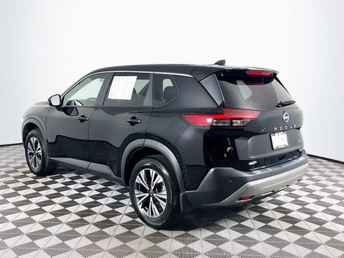 Used 2023 Nissan Rogue SV FWD image 6