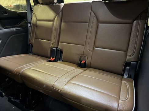 Used 2023 Chevrolet Tahoe High Country w/ LPO, Illumination Package image 22