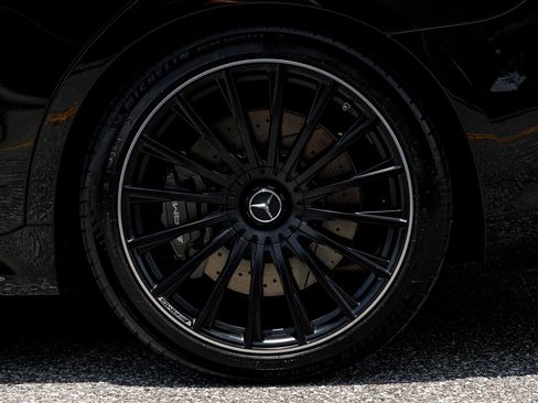 Used 2026 Mercedes-Benz S 63 AMG S image 27