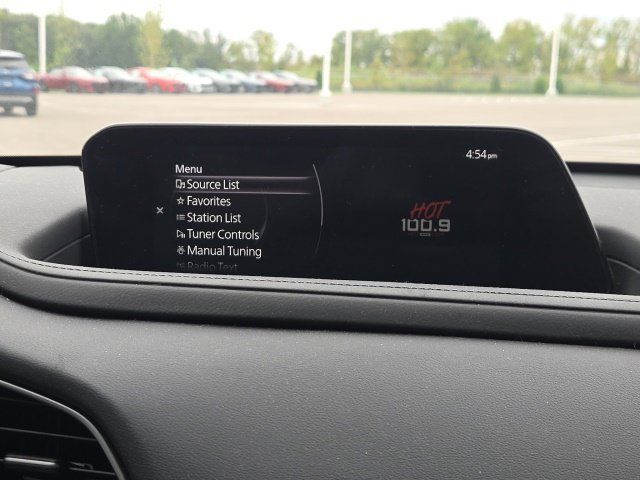 Used 2023 MAZDA CX-30 AWD 2.5 S w/ Select Package image 30