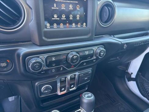 Used 2021 Jeep Wrangler Sport AWD/4WD image 5