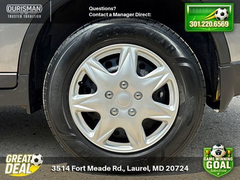 Used 2016 Nissan Rogue S w/ Appearance Package AWD/4WD image 5