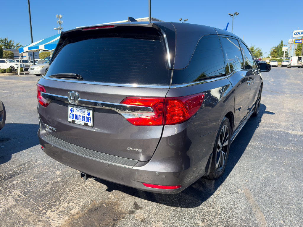 Used 2018 Honda Odyssey Elite image 7