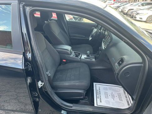 Used 2014 Dodge Charger SXT RWD image 12
