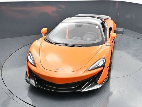 Used 2019 McLaren 600LT RWD image 46