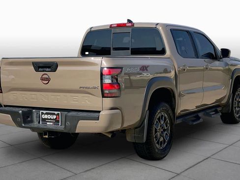 Used 2022 Nissan Frontier PRO-4X w/ Pro-4X Premium Package AWD/4WD image 13