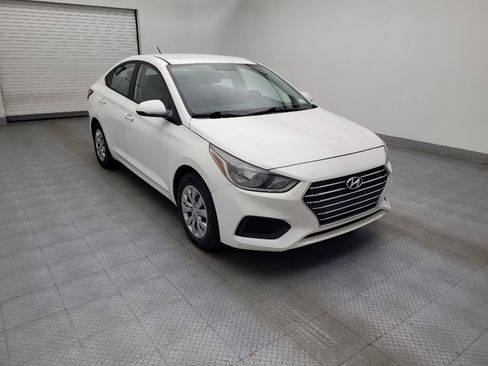 Used 2019 Hyundai Accent SE image 13