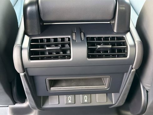 New 2026 Land Rover Defender 110 S image 18