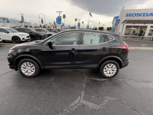 Used 2020 Nissan Rogue Sport S FWD image 5