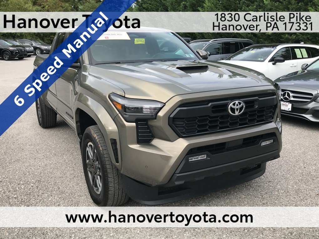 Certified 2024 Toyota Tacoma TRD Sport w/ TRD Sport Upgrade Package AWD/4WD image 1
