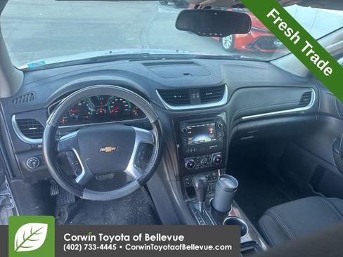 Used 2016 Chevrolet Traverse LT image 15