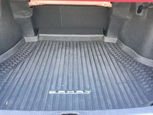 Used 2022 Toyota Camry LE image 28