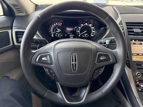 Used 2017 Lincoln MKZ Reserve w/ Climate Package image 20