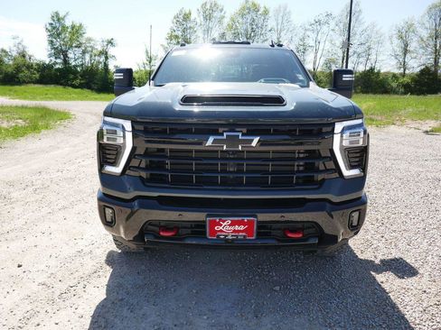 New 2026 Chevrolet Silverado 2500 LTZ w/ LTZ Plus Package AWD/4WD image 10