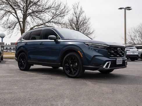 Used 2025 Honda CR-V Sport Touring image 2